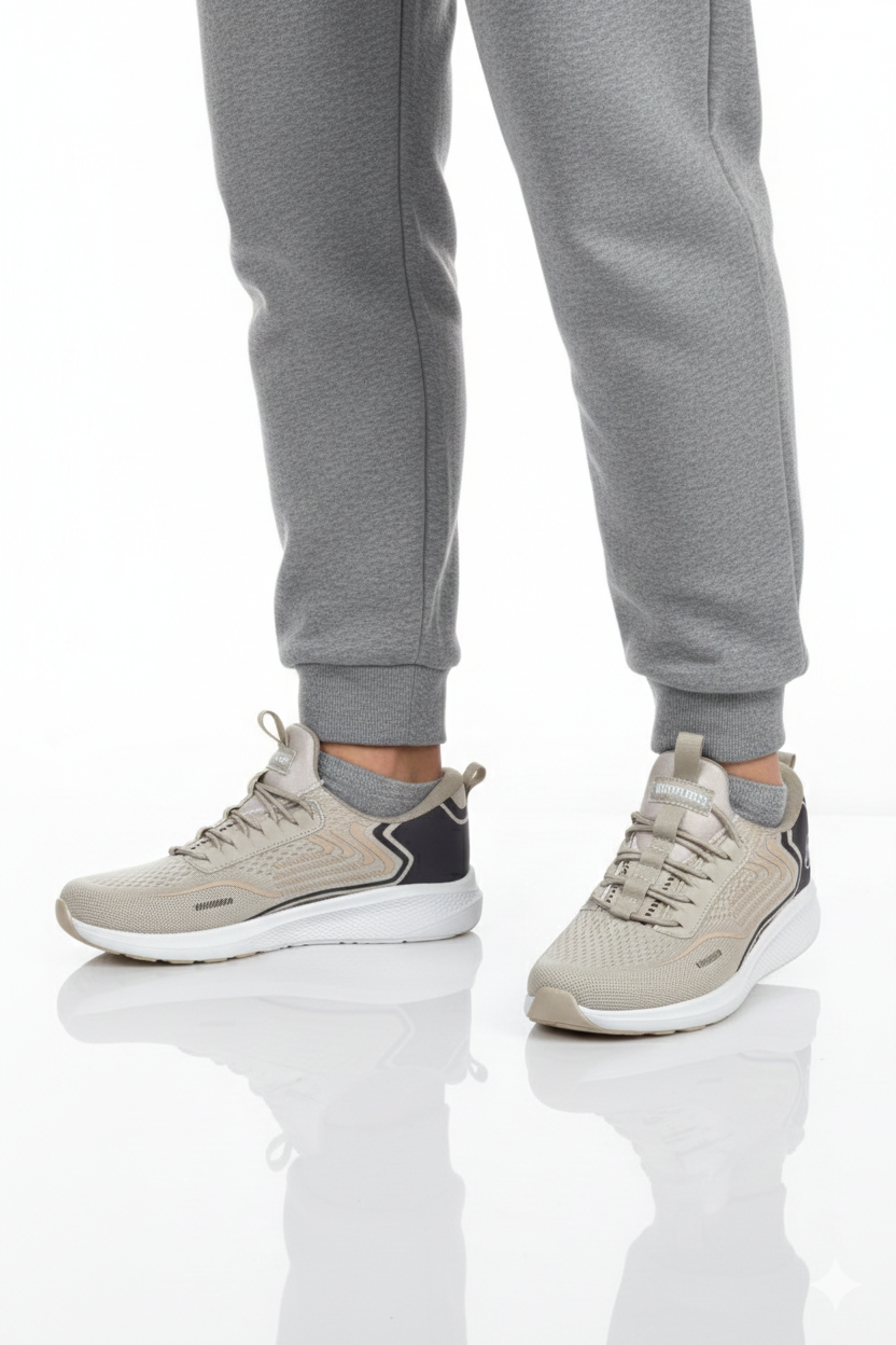 Imported Men’s sketchers beige in style 7327