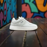 Ladies sneaker 4