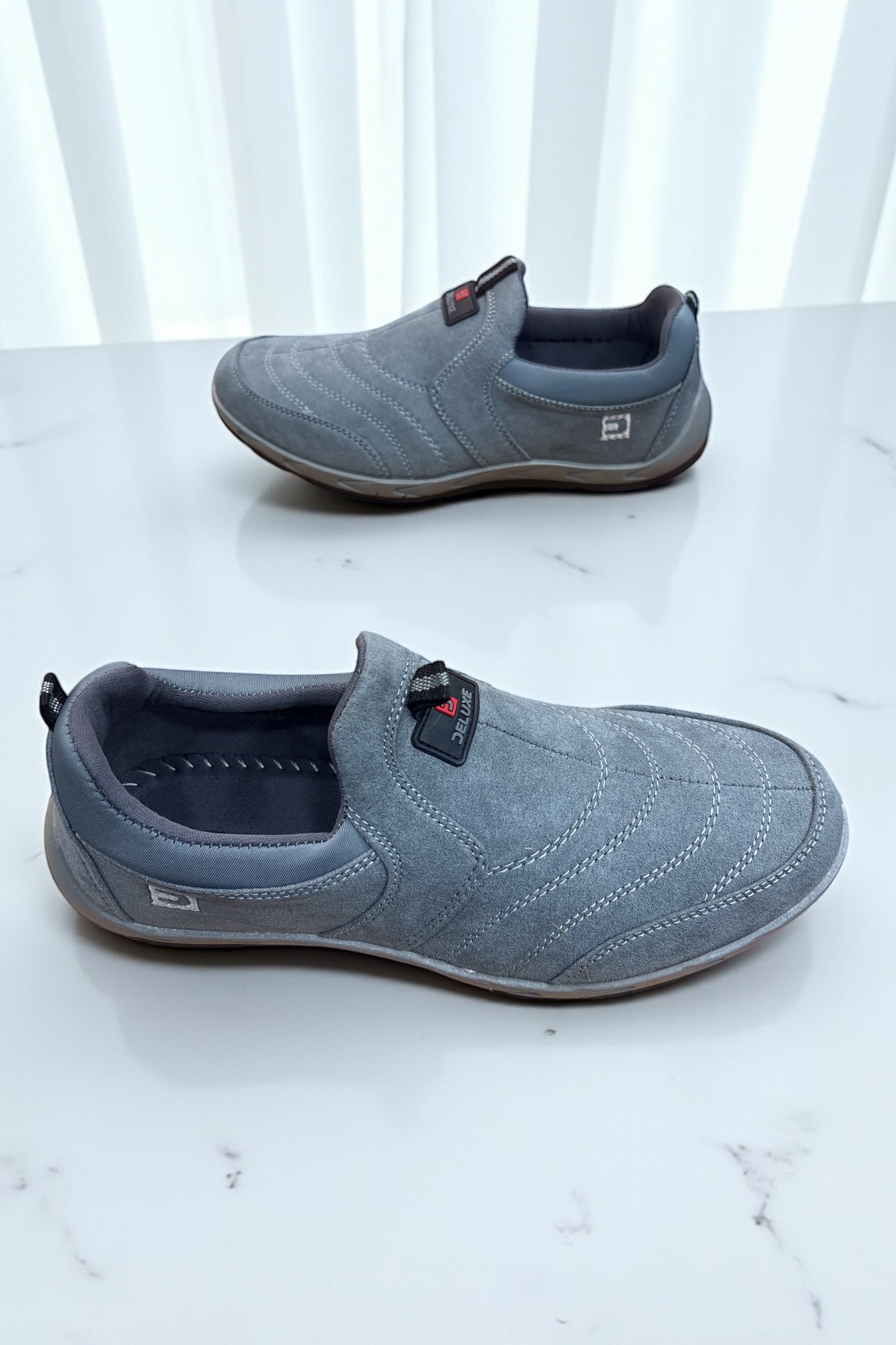 Imported Men’s sketchers grey in style 7195